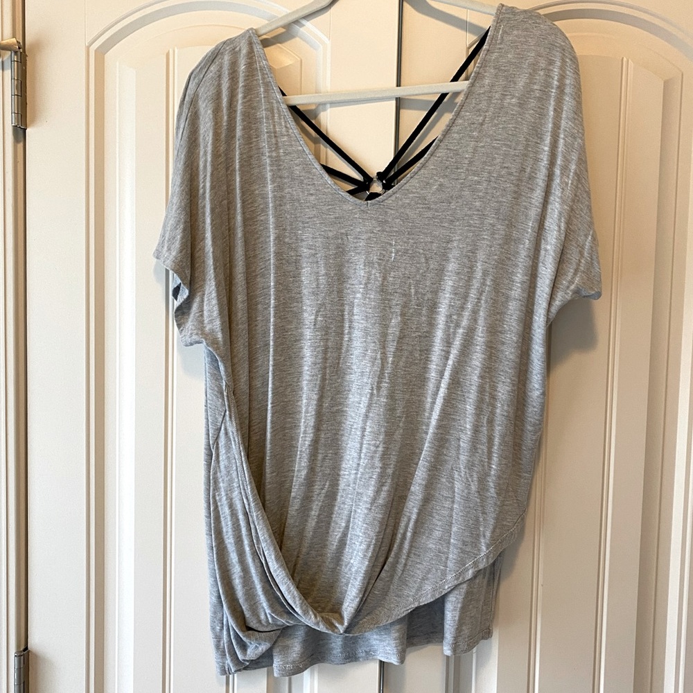 Cute detail top